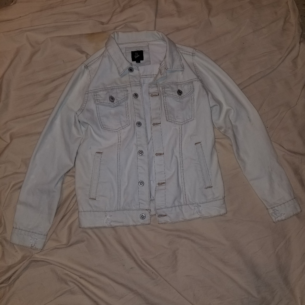 Light washed mens jean jacket